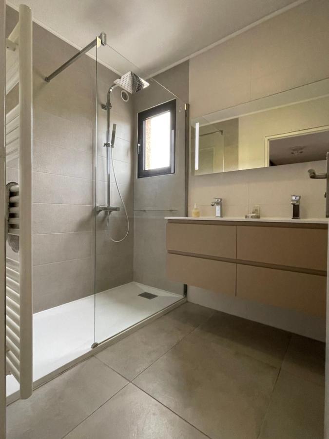 Domaine D'Ahmosis, Modern 2 Bedrooms Refurbished Apartment, F3 Moderne Fraichement Renove Le Cannet Exteriör bild